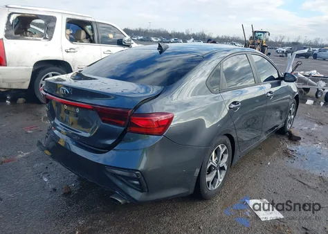 2021 Kia Forte Lxs из США, поврежденный, VIN 3KPF24AD5ME373383